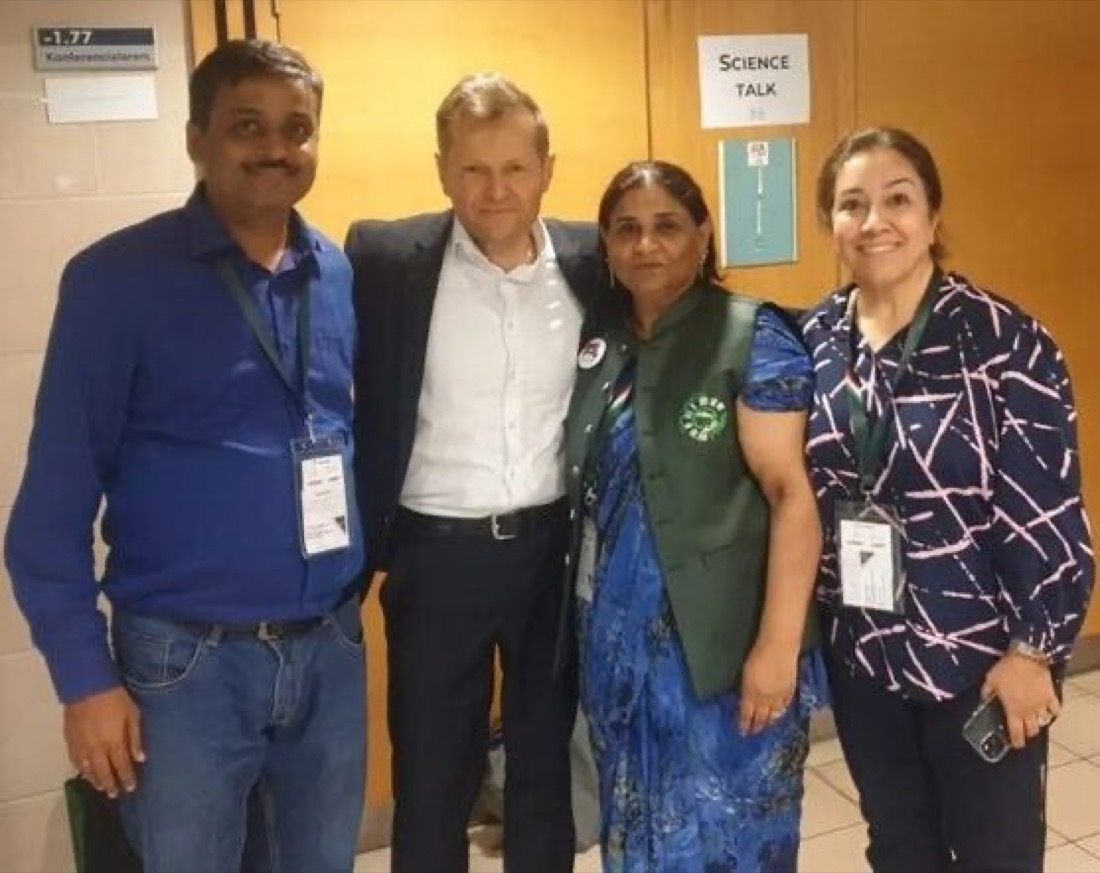 PYIMS members with international colleagues at a science talk