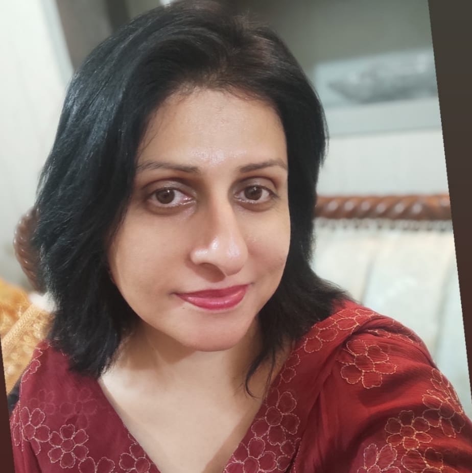 Dr. Samia Aslam